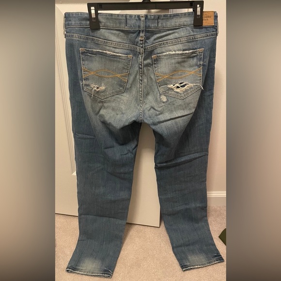 Boy friend style good for summer. Wore couple times! - Picture 2 of 3